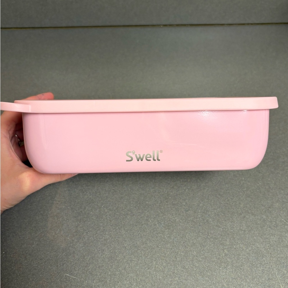 S'well Food Storage Container - Picture 7 of 13